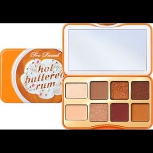 Too Faced Hot Buttered Rum limited edition palette